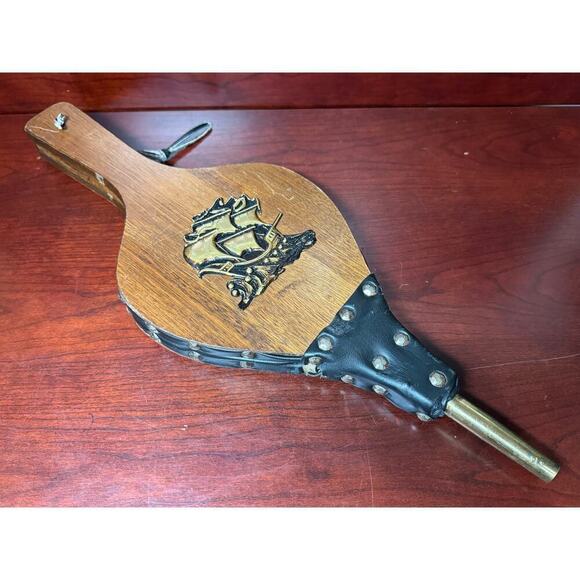 Vintage Fireplace Bellow Wood Leather Brass Tone Ship Nautical Beach Decor - Picture 1 of 10